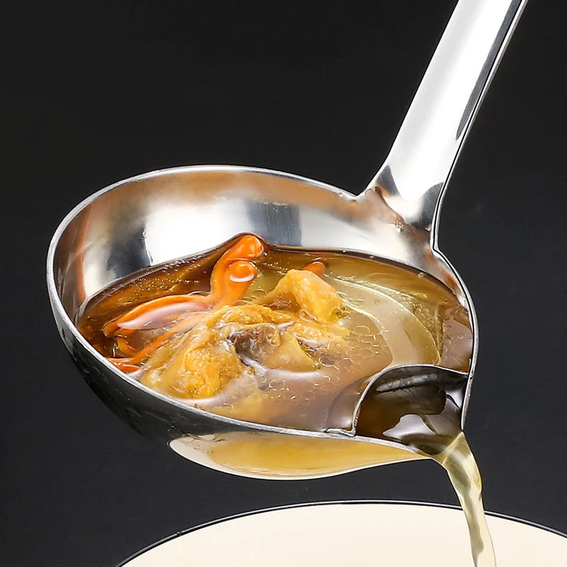 Stainless Steel Soup Fat Oil Separator Ladles Skimmer Spoon Soup Colander for Kitchen with Heat Insulation Anti-Scalding